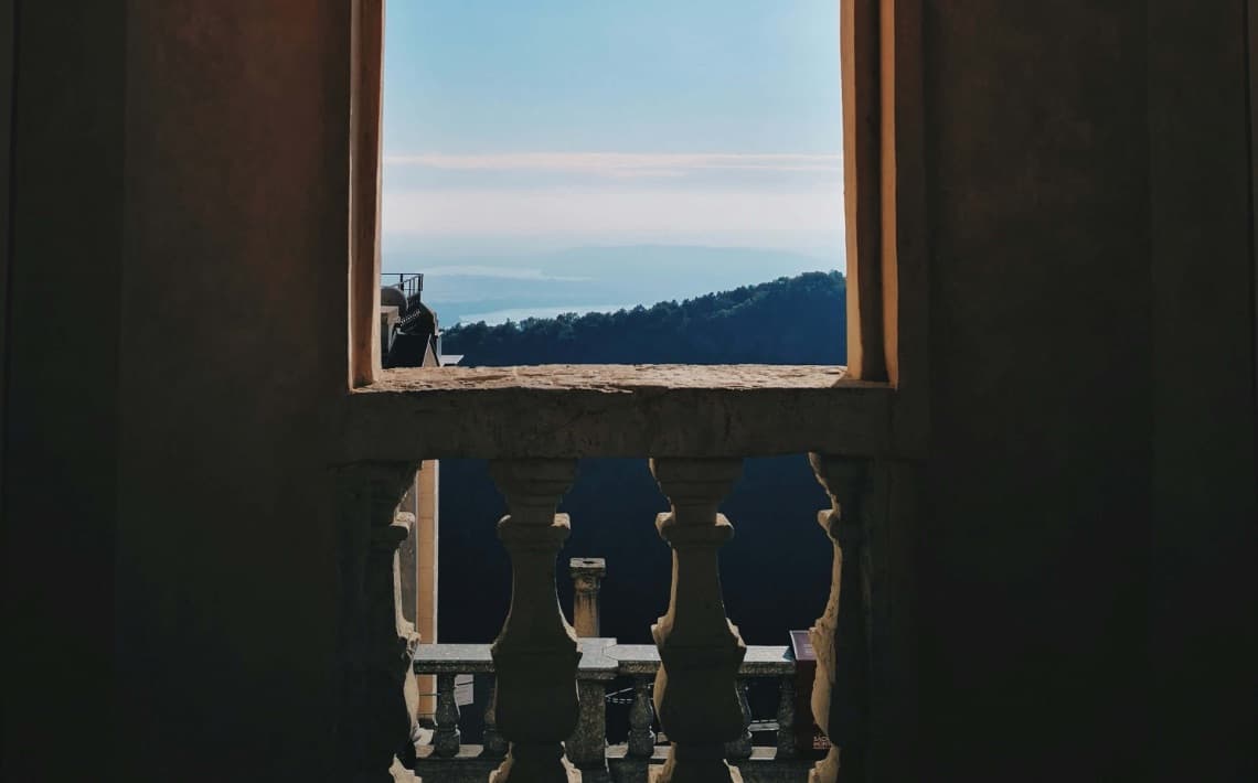 Milan Malpensa Airport to Stresa