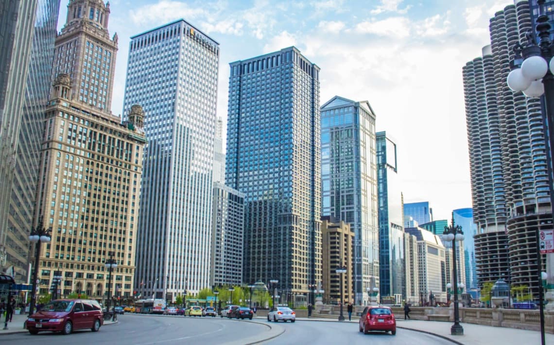 Milwaukee Airport to Chicago Downtown