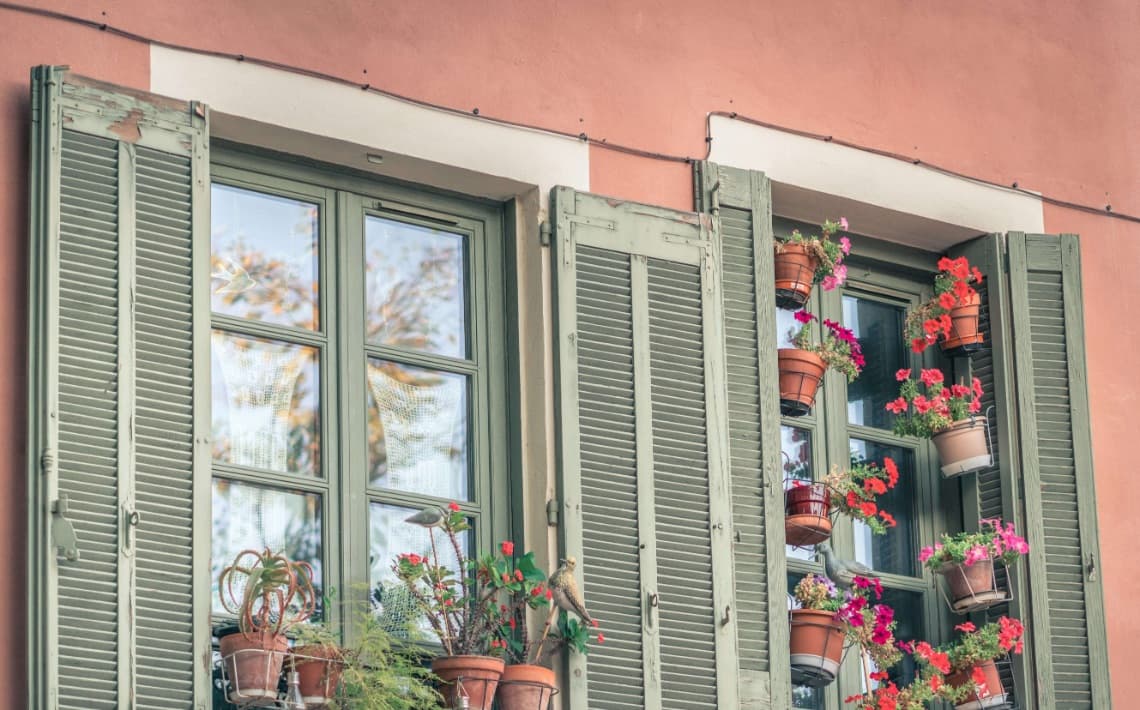 Montpellier Airport to Nîmes