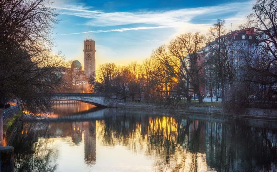 Munich Airport to Oberpfaffenhofen