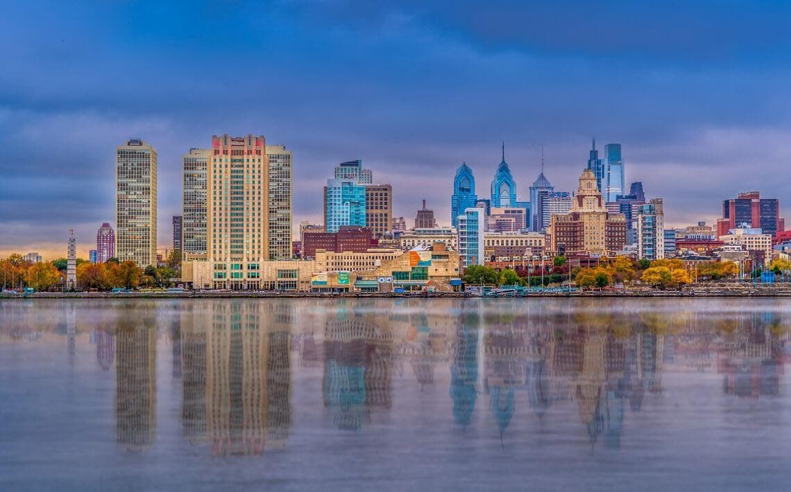 Philadelphia PHL Airport to Comcast Center