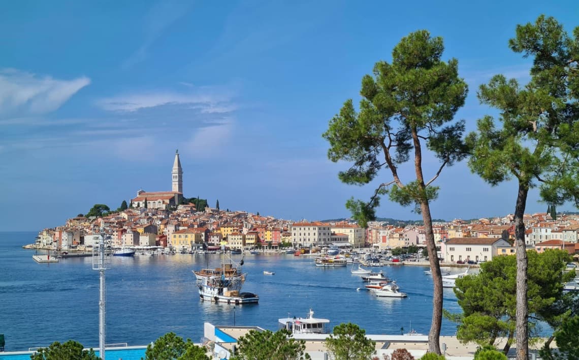 Pula Airport to Istria