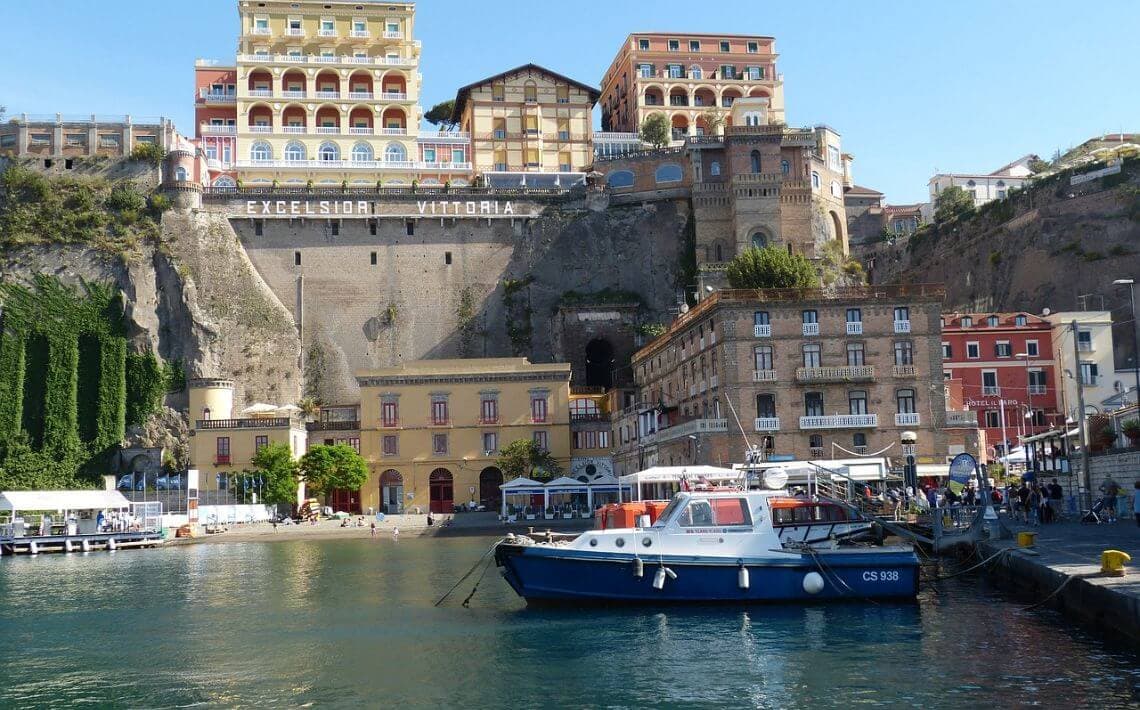 Rome Fiumicino Airport to Sorrento