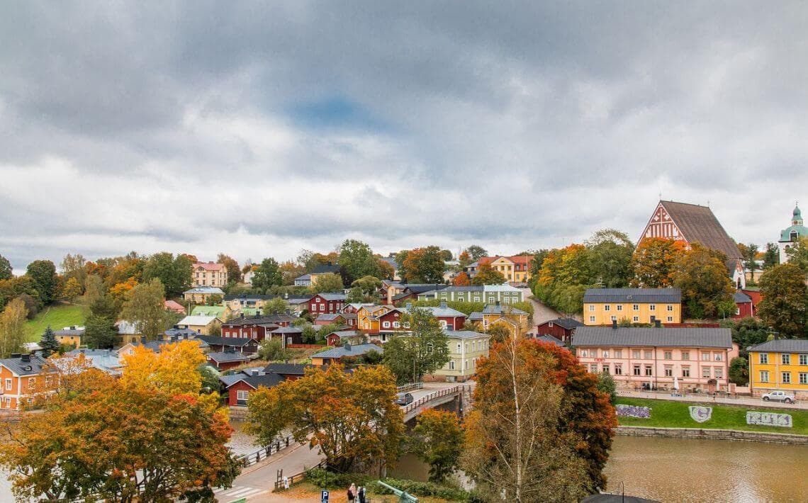 Rovaniemi Airport to Arctic Treehouse Hotel