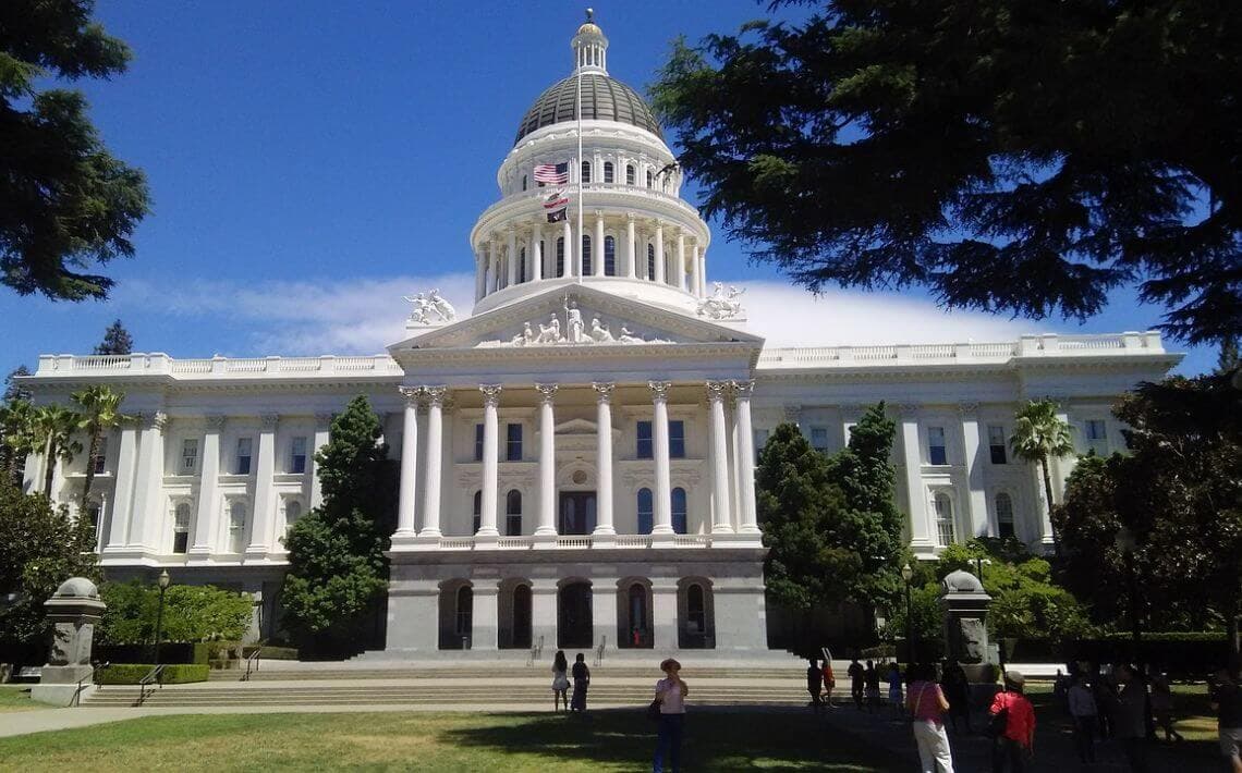 Sacramento Airport to Downtown Sacramento