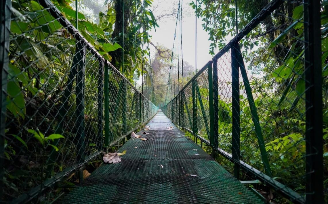 San Jose Juan Santamaria SJO Airport to La Fortuna