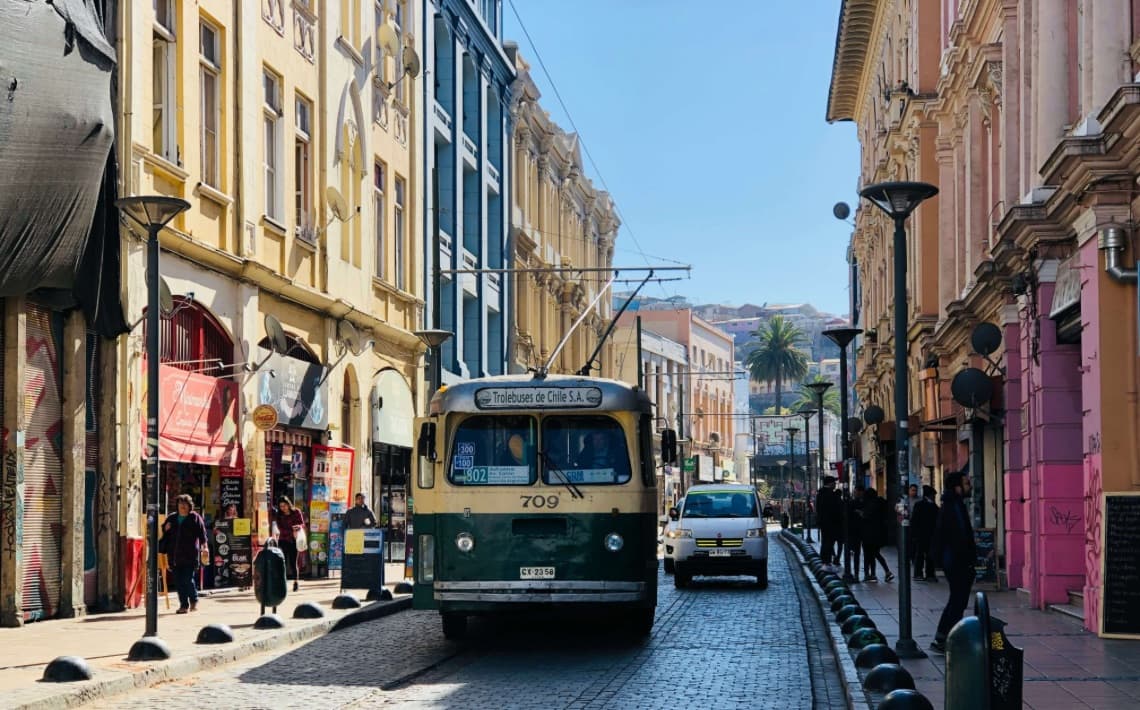 How to Get from Santiago Airport to Valparaiso?