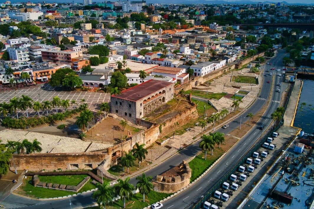 Santo Domingo Airport to Samana