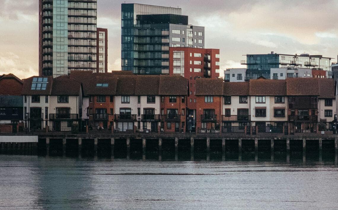 Southampton Airport to Basingstoke