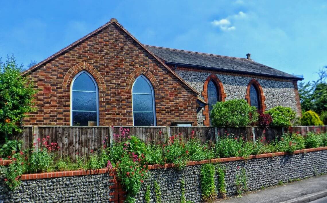 Stansted Airport to Farnham