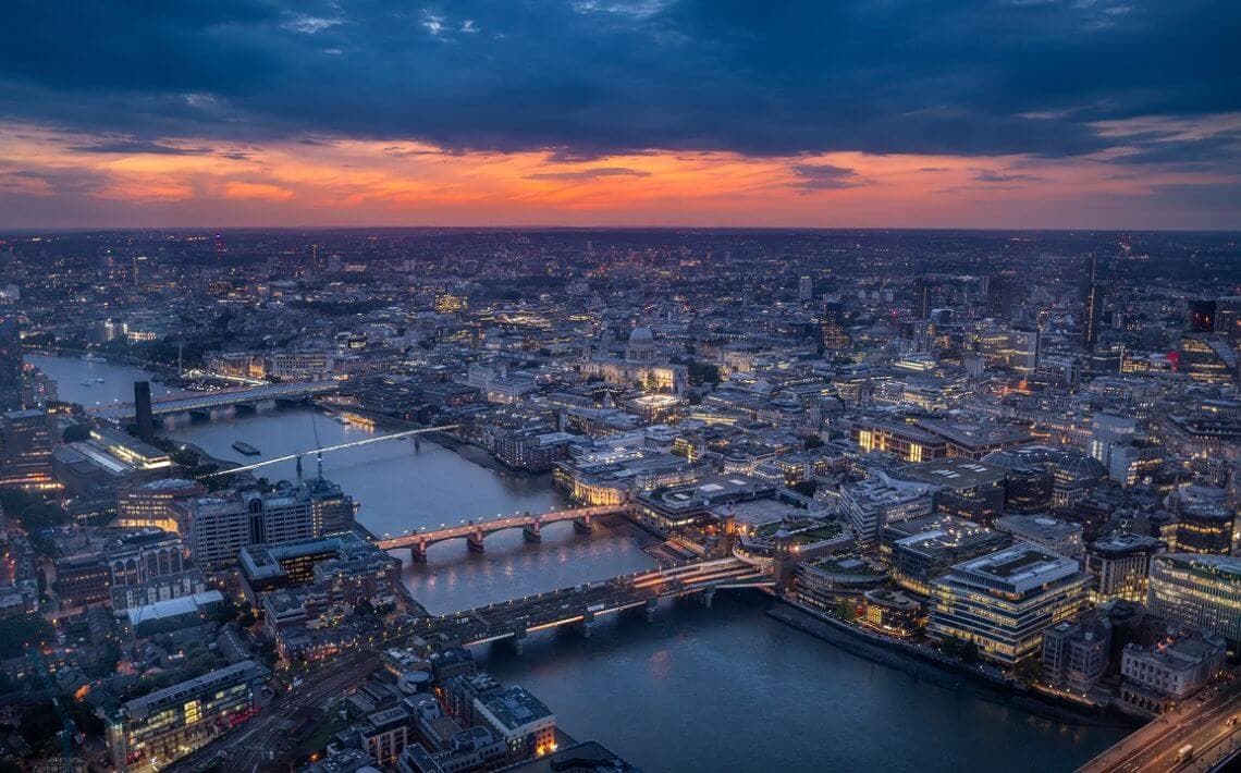 Stansted Airport to Tottenham Hale