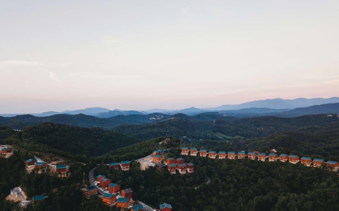 Knoxville McGhee Tyson Airport to Pigeon Forge