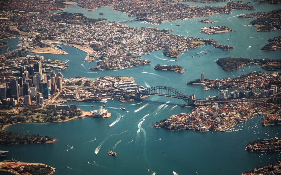 Sydney Airport Transfer Domestic to International