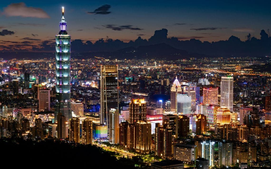 Taipei Taoyuan Airport to National Taiwan University