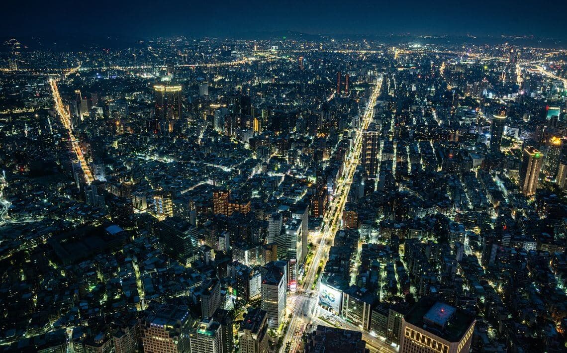 Taipei Taoyuan Airport to Taipei 101