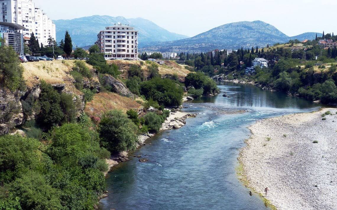 Tirana Airport to Podgorica