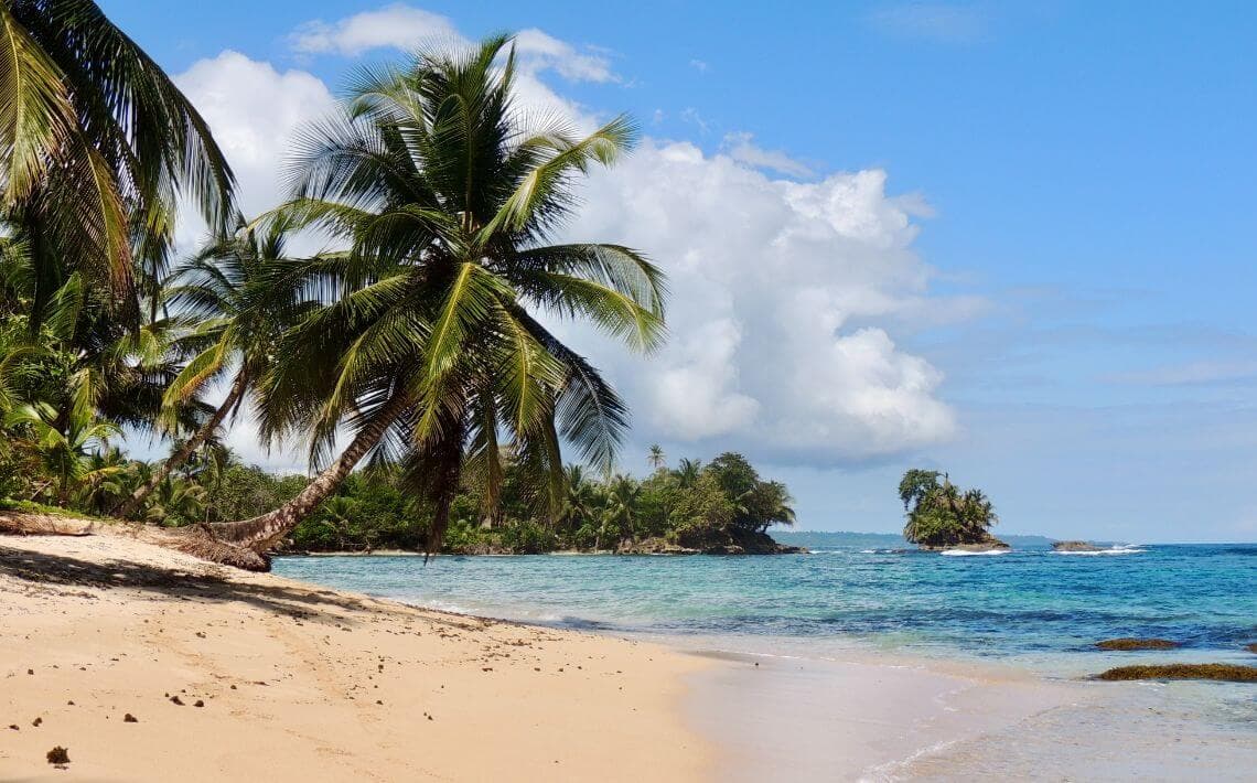 Tocumen PTY Airport to Bocas Del Toro