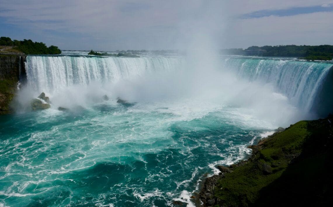 Toronto Pearson Airport to Niagara Falls