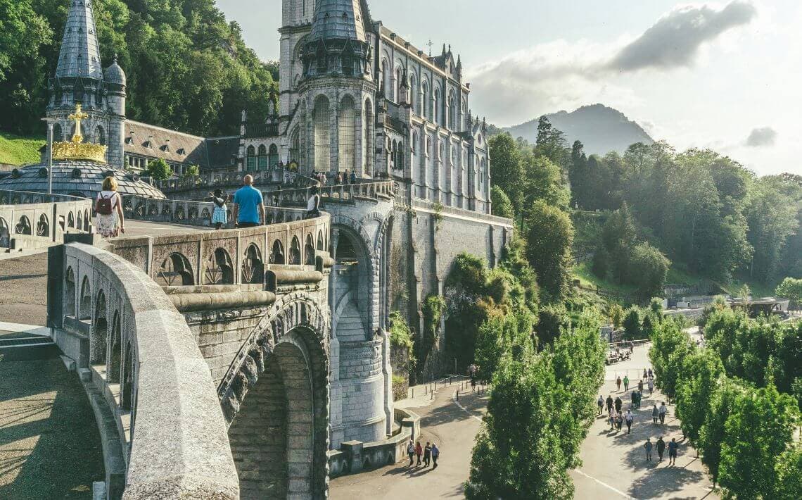 Toulouse Airport to Lourdes
