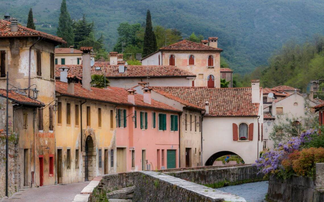 Treviso Airport to Gardaland