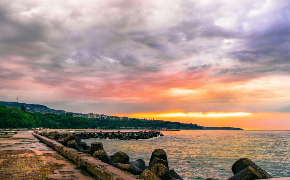 Varna Airport to Razgrad