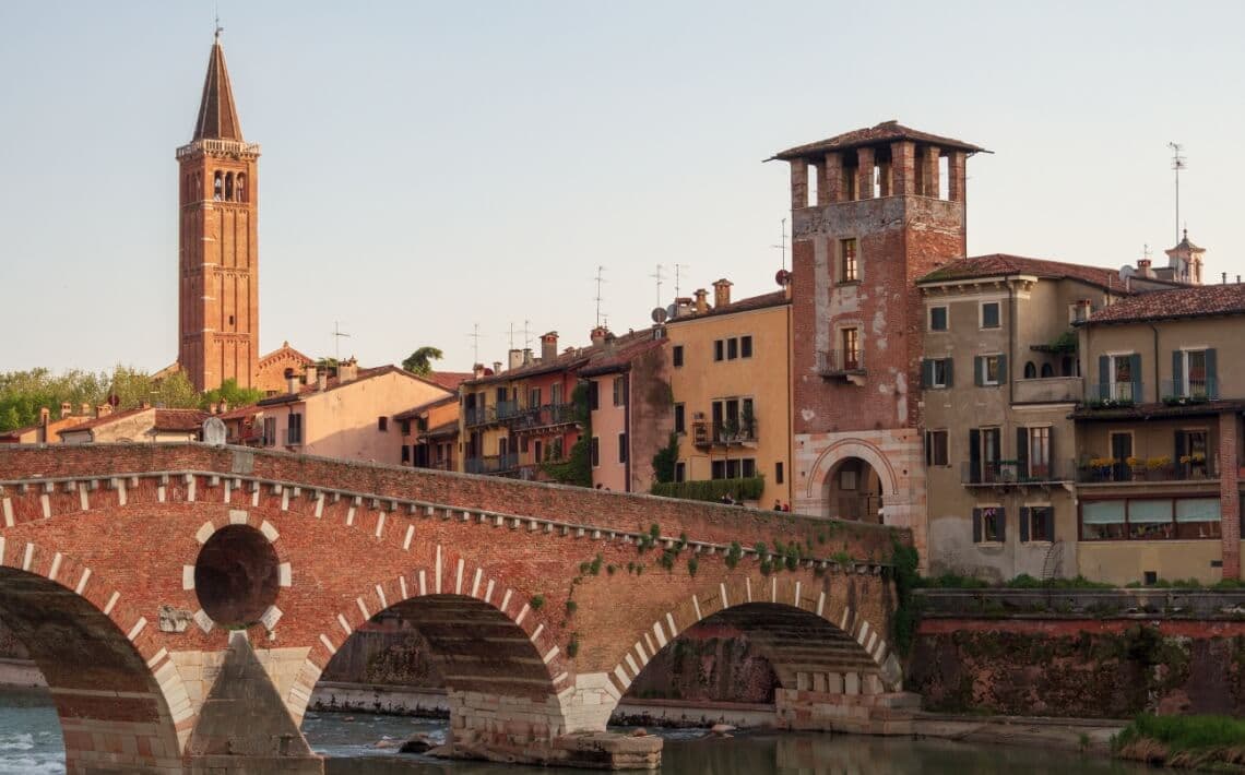 How to Get from Venice Airport to Verona?