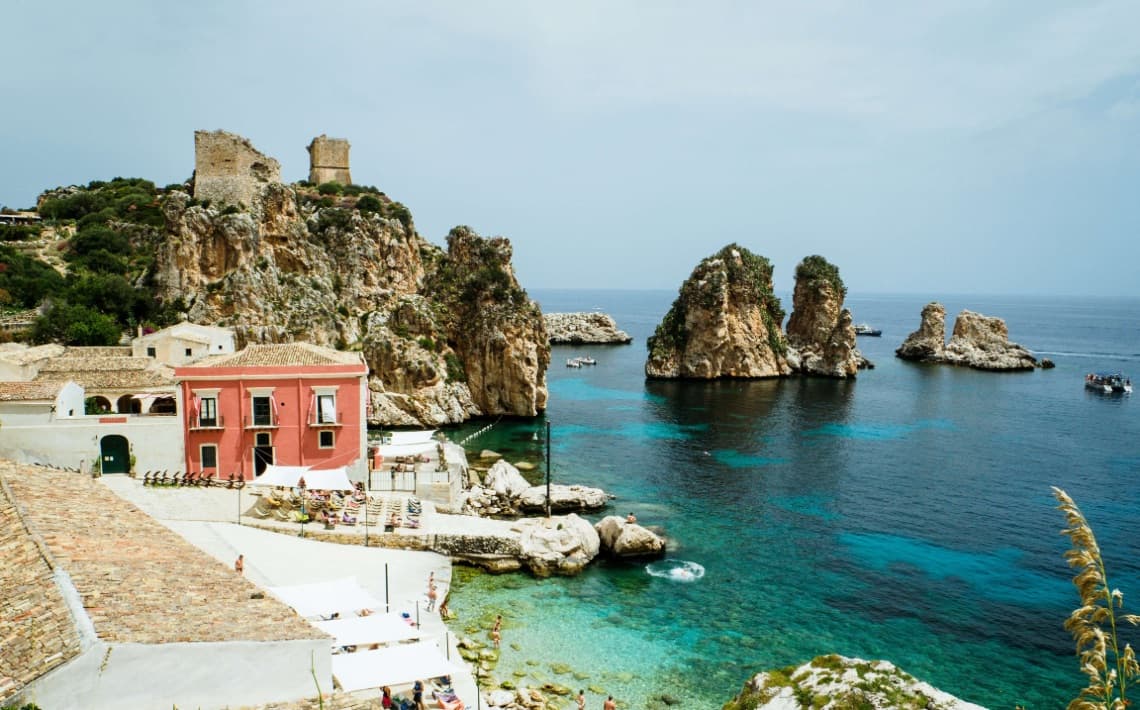 Which Airport to Fly into Sicily