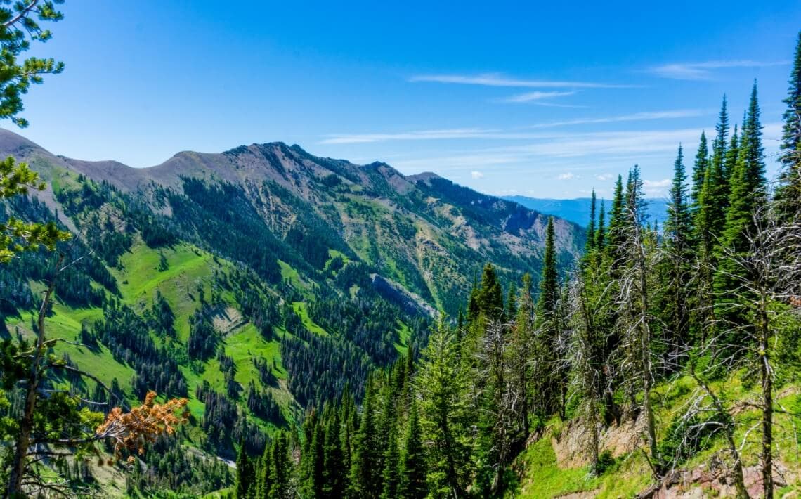 Yellowstone Airport to Bozeman
