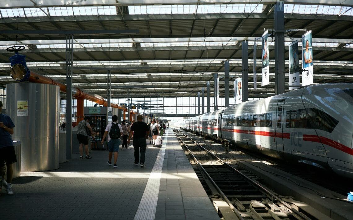 Zurich Airport to Zurich HB (Hauptbahnhof)